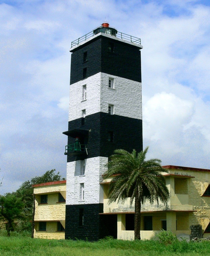 Tarapur Point Lighthouse 