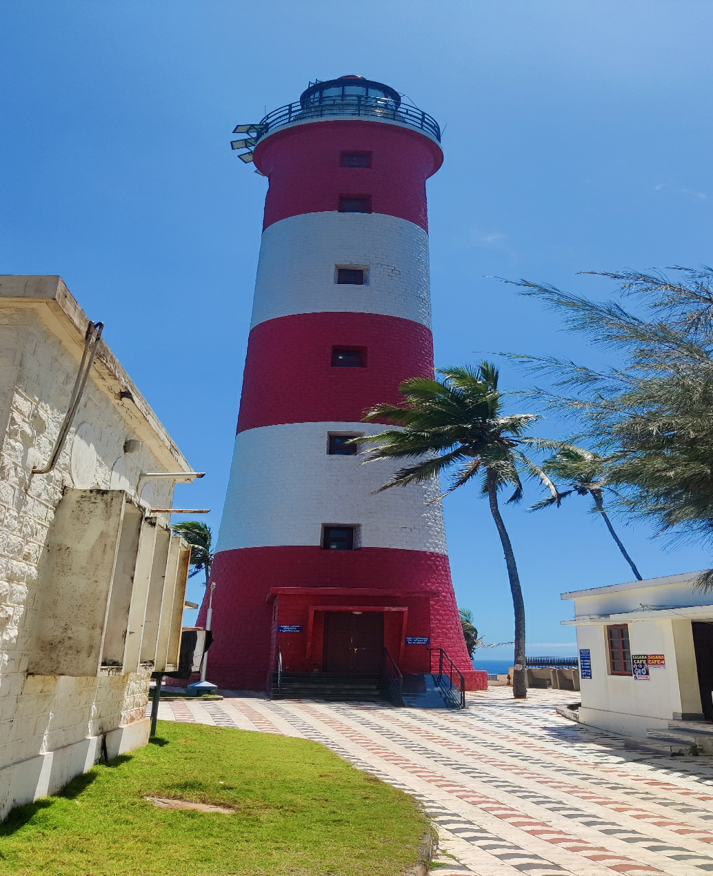 VIZHINJAM-LIGHTHOUSE