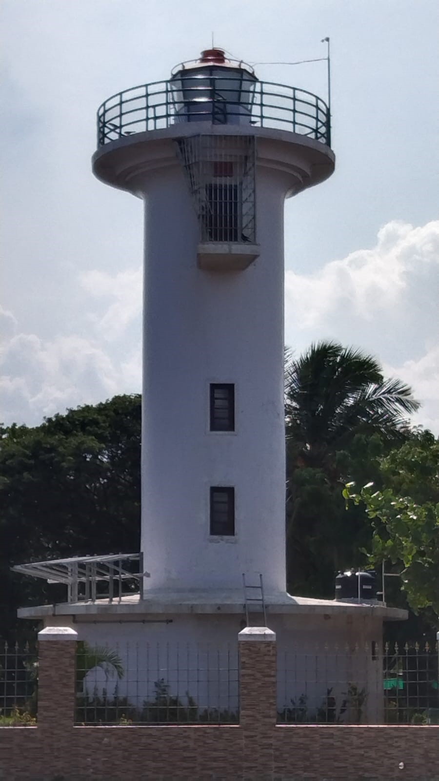 KARAIKAL_LIGHTHOUSE